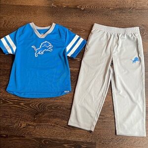 Detroit Lions Toddler Red Zone V-Neck T-Shirt & Pants Set